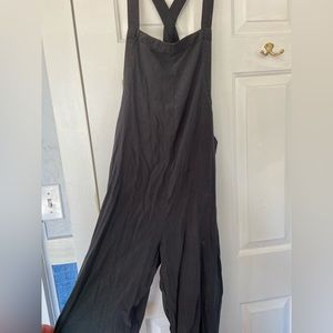 Urban outfitters flowy overalls